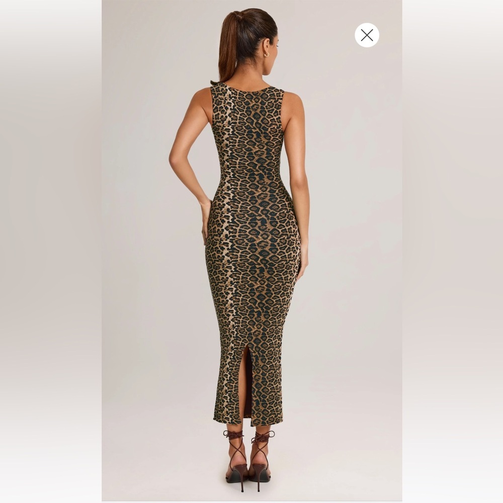 Oh Polly Ainslee leopard print midi dress - Picture 2 of 5